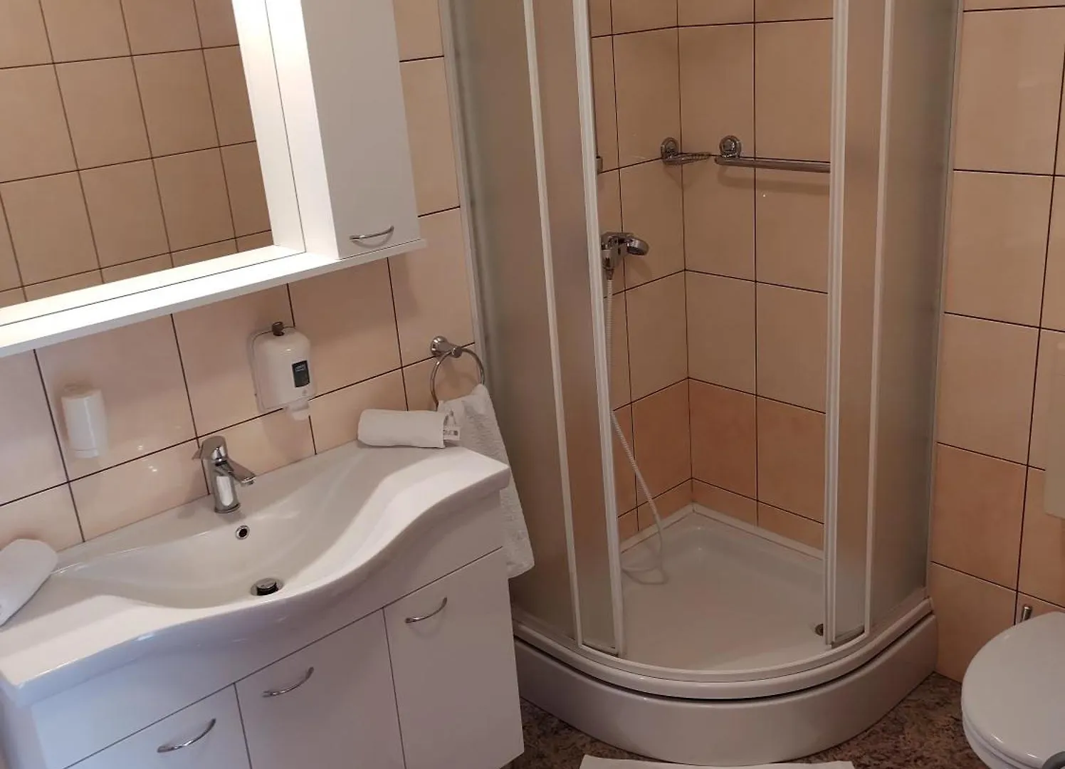 Apartment Apartmani R&B Turanj