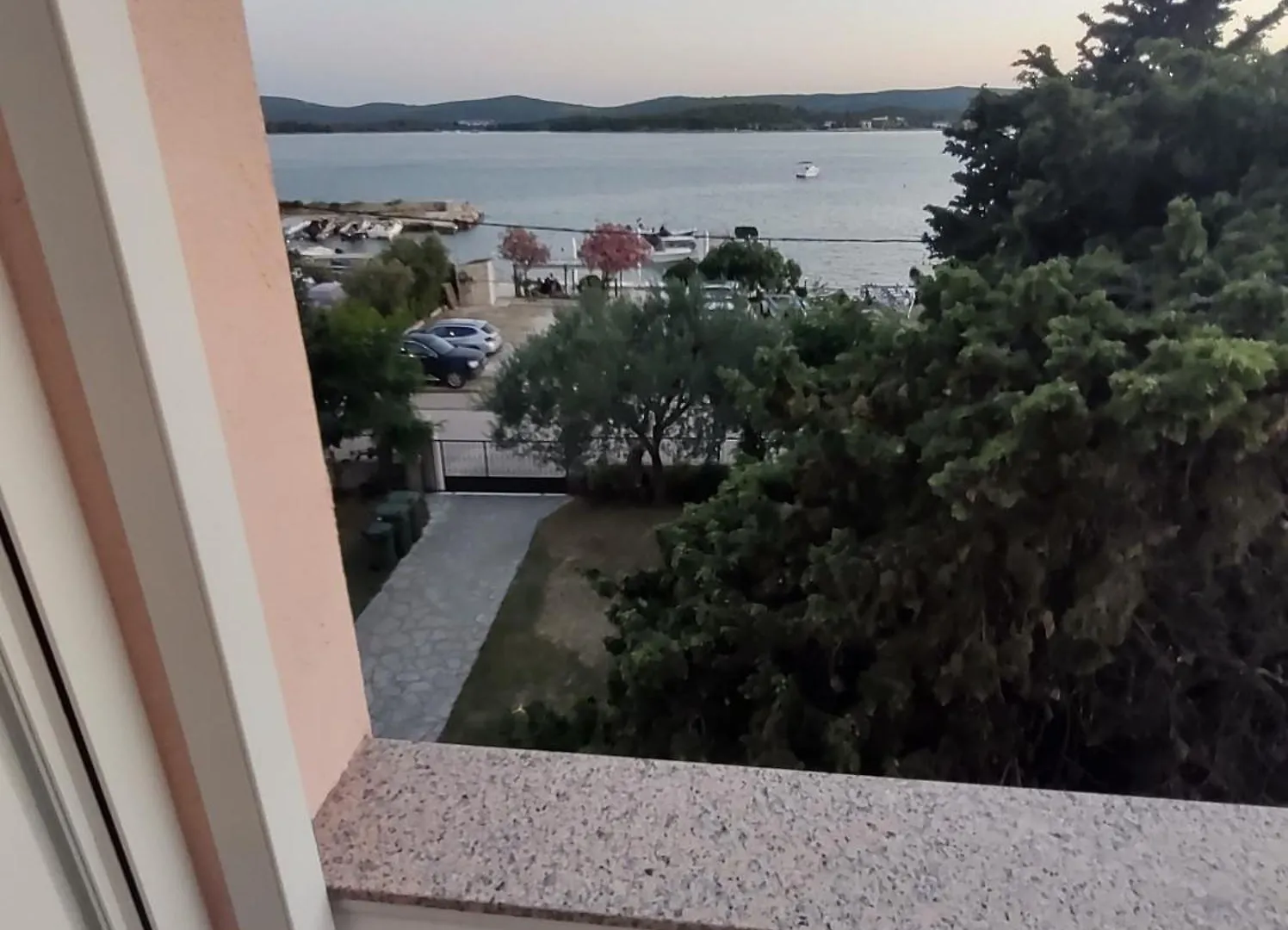 Apartmani R&B Turanj Apartment