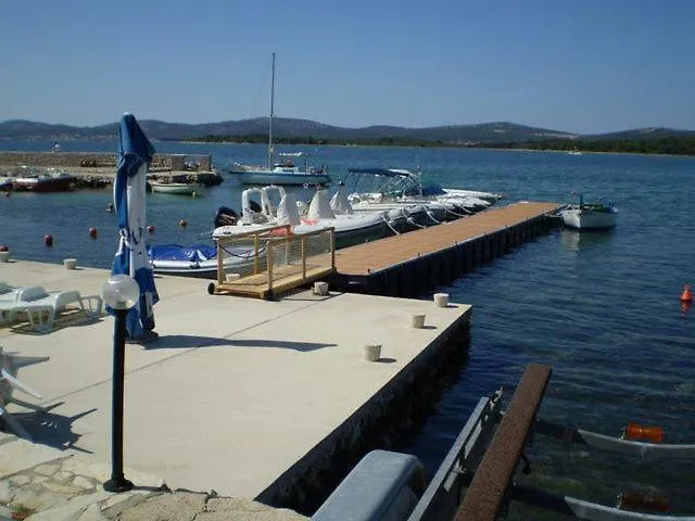Apartmani R&B Turanj