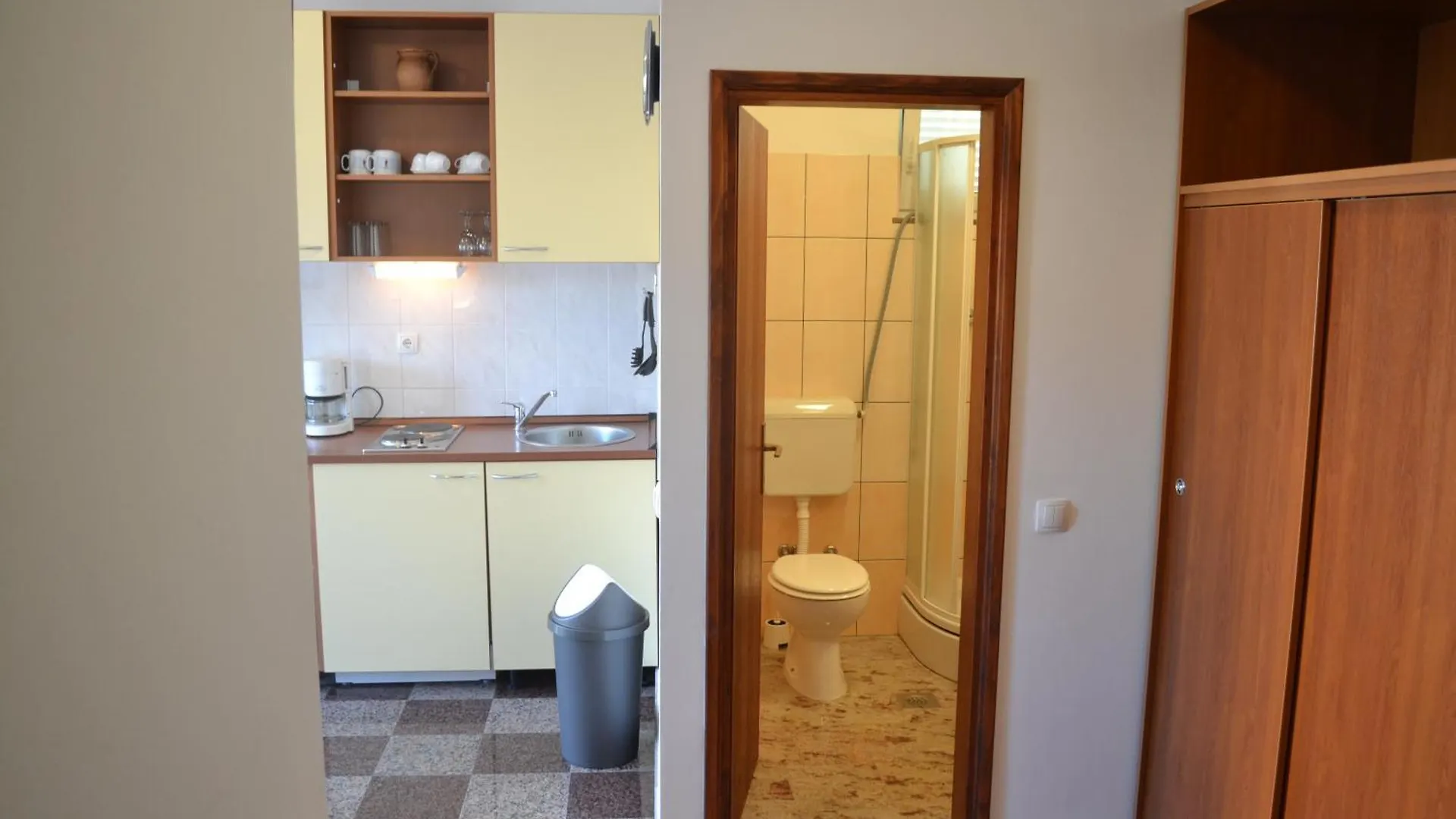 Apartmani R&B Turanj